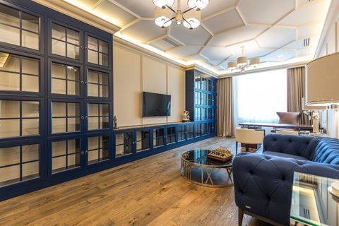 Luxury Apartment Buying Guide: Features, Location, Amenities, Investment Factors & Smart Home Insights