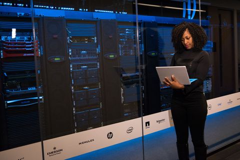 Data Management Solutions Explained: Tools, Software, Data Governance & Business Intelligence Guide